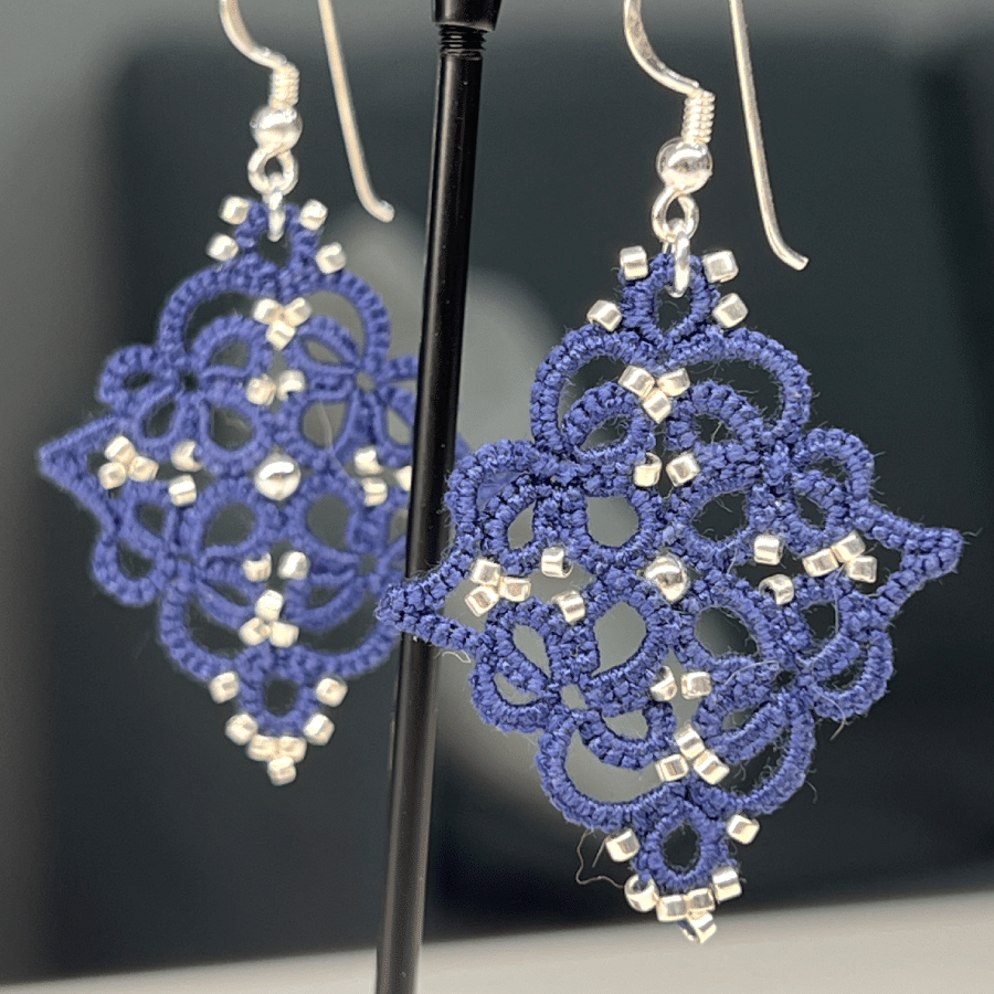 Ohrringe Pique in navy blue von lovemadecrafts