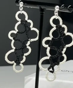 Ohrringe Bubbles in creme schwarz von LovemadeCrafts