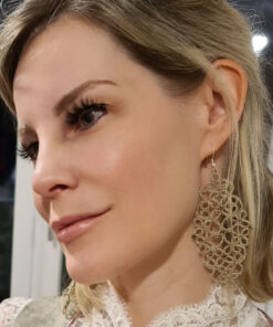 Ohrringe Galaxy rosegold Kerstin Reitterer im Detail
