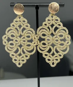 Ohrringe Vivien in gold metallic von LovemadeCrafts