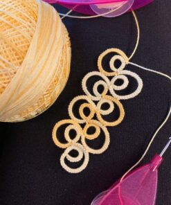 Ohrringe Curves in gelb