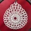 Weihnachtskugel Noelle in weiss von LovemadeCrafts